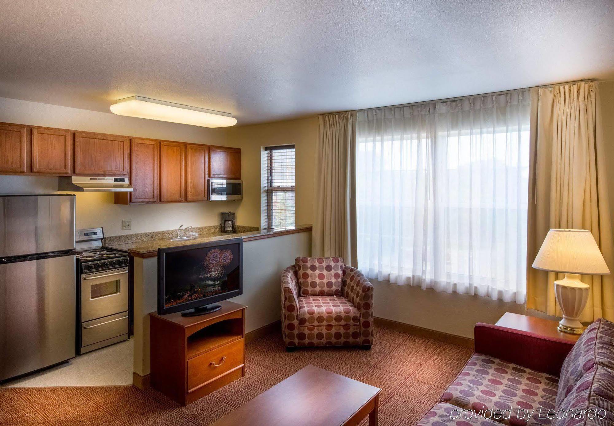 Towneplace Suites Minneapolis West/St. Louis Park Exterior foto